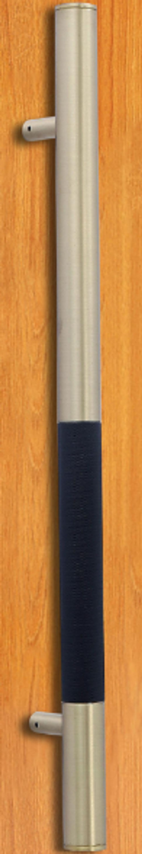 Knurling Door Pull Handled