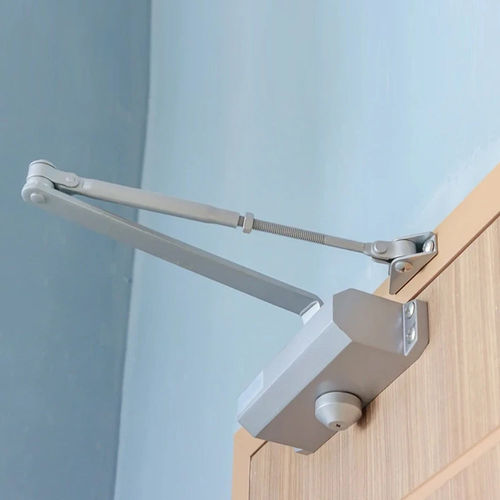 DCR 503 Door Closer EN Size 3, Silver.