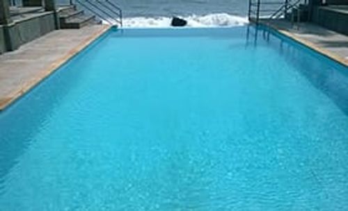 SwimmingPools