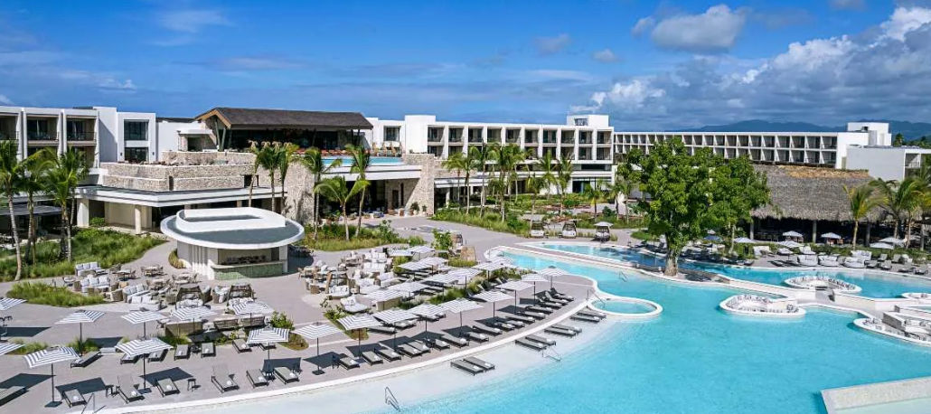 Private transportation to hilton punta canal