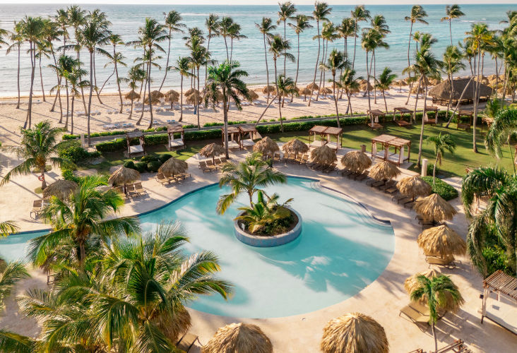 Resorts in Punta Cana Dominican Republic and private transportation