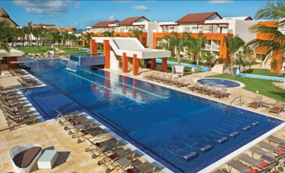 Piscina en Breathless Punta Cana Resort, República Dominicana