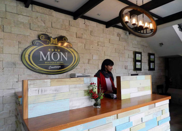 Transportation from Punta Cana Airport to Hotel Mon