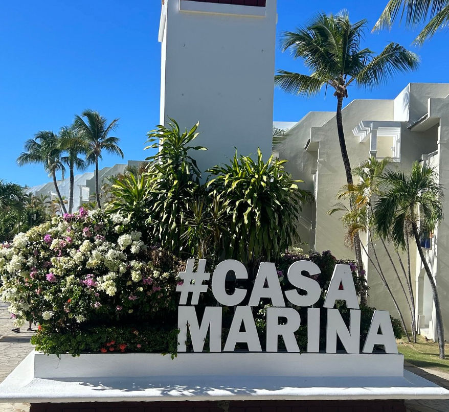 Transportation from Punta Cana Airport to Casa Marina Beach and Reef