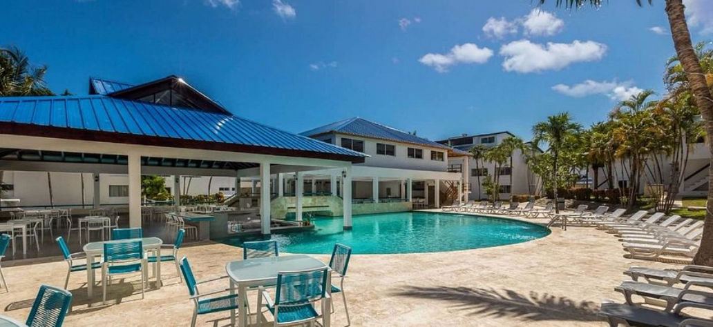Transportation from Punta Cana Airport to Ahnvee Resort and Sports