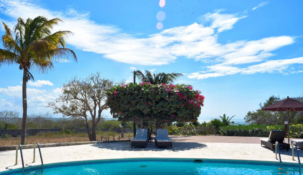 Eco-friendly thatched-roof bungalows at El Morro Eco Adventure Hotel in Monte Cristi