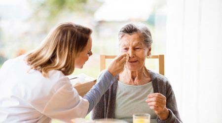 Cuidado Personas Mayores Ancianos en Barcelona |