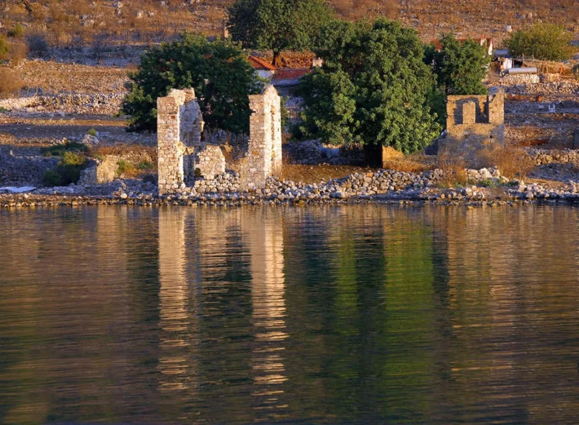Tersane Adası