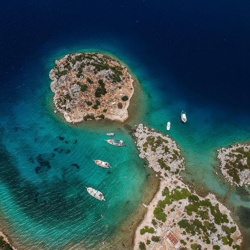 Çomçalık Bay