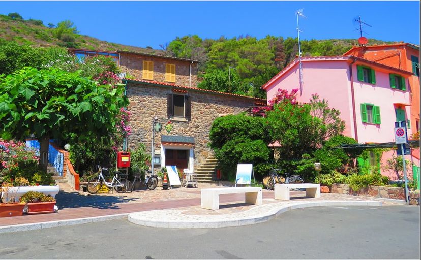 Capraia, Tuscany