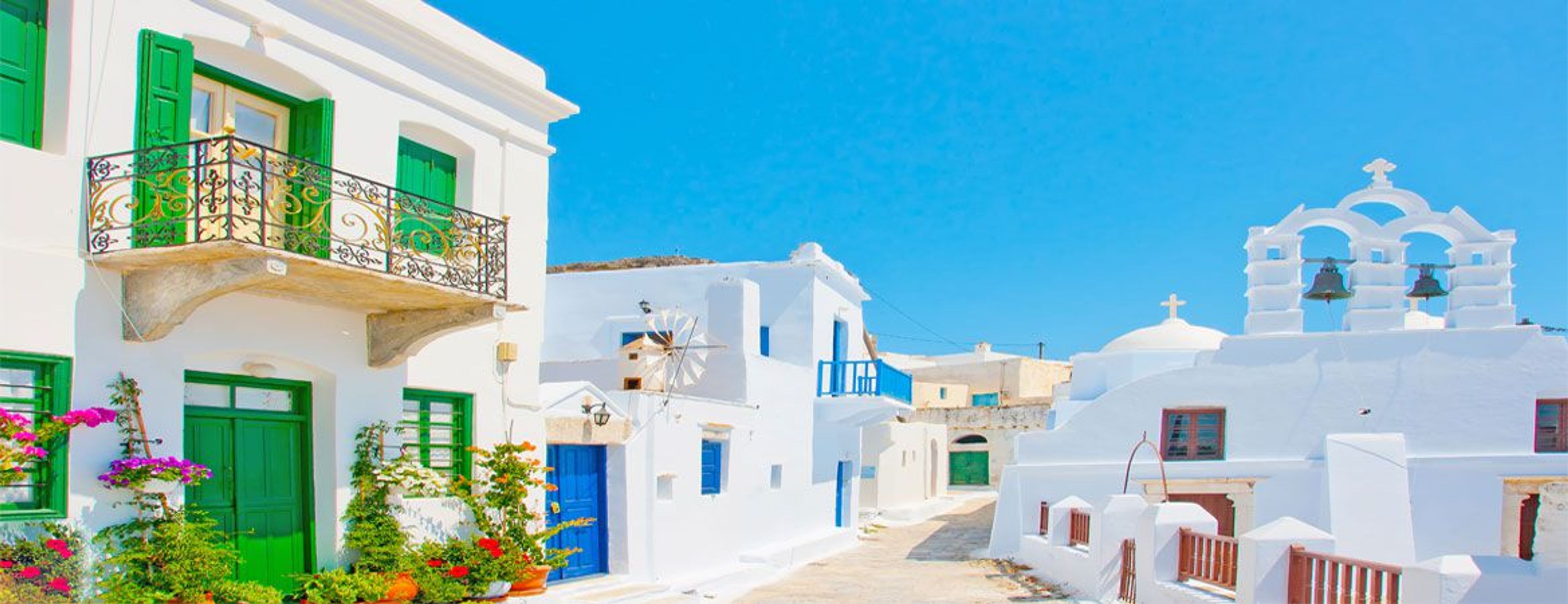 Amorgos:Colorful Town and Azure Sea