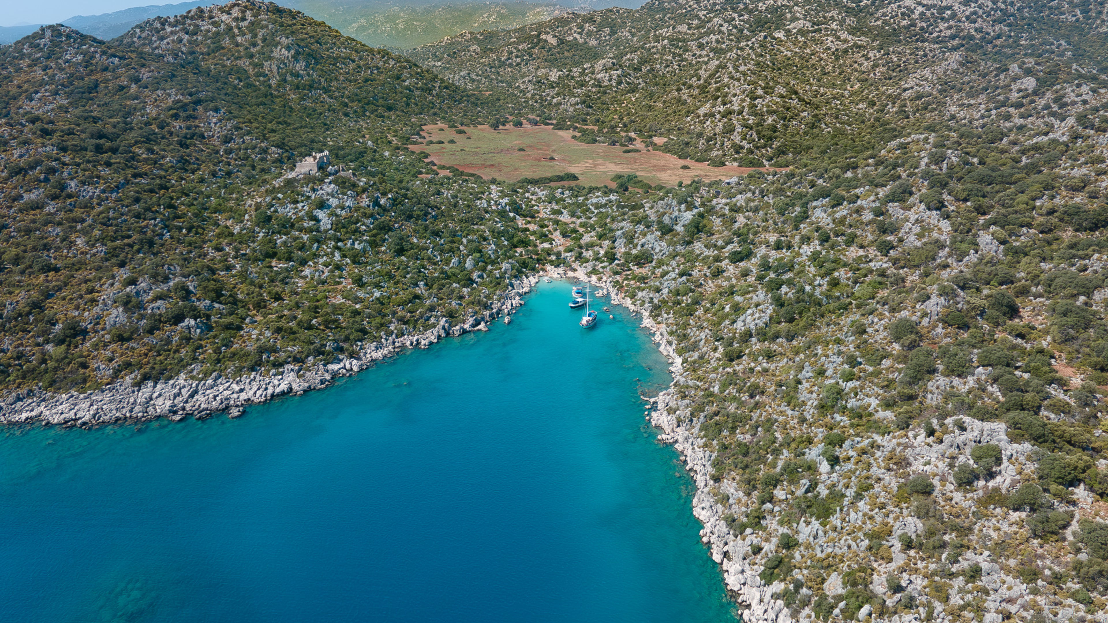 Naviguez à Burc Bay : mouillage sur la côte lycienne