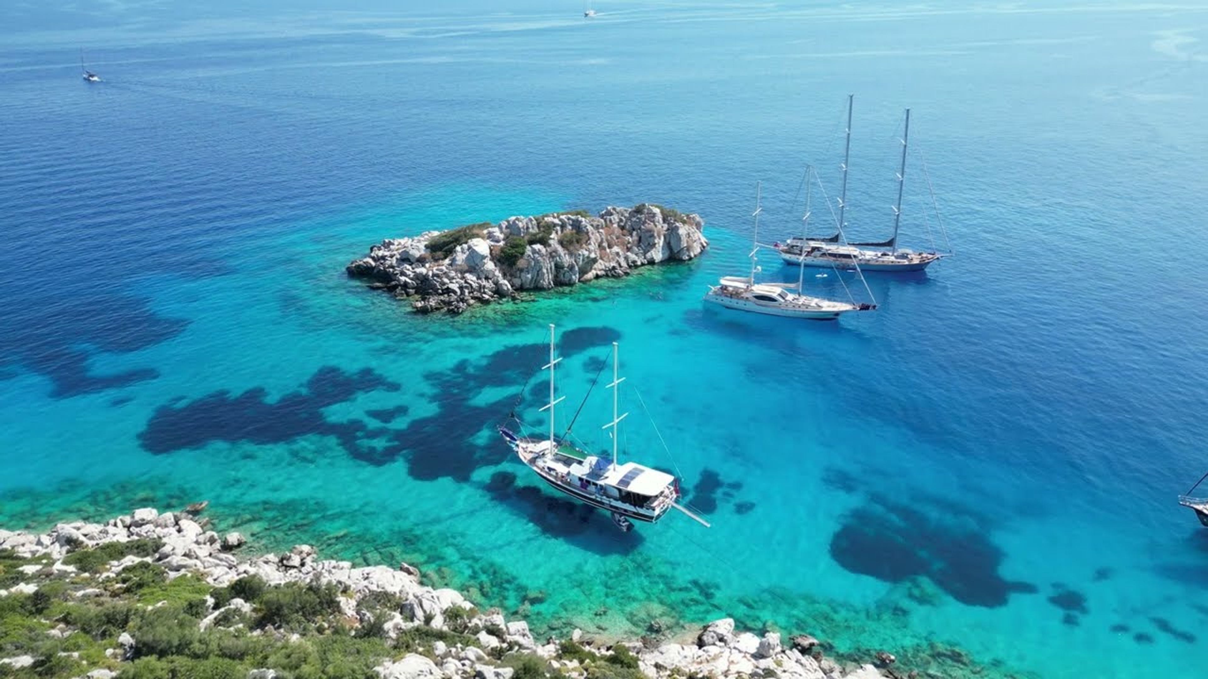 Navega a Oğlanboğuldu: cala escondida en Marmaris