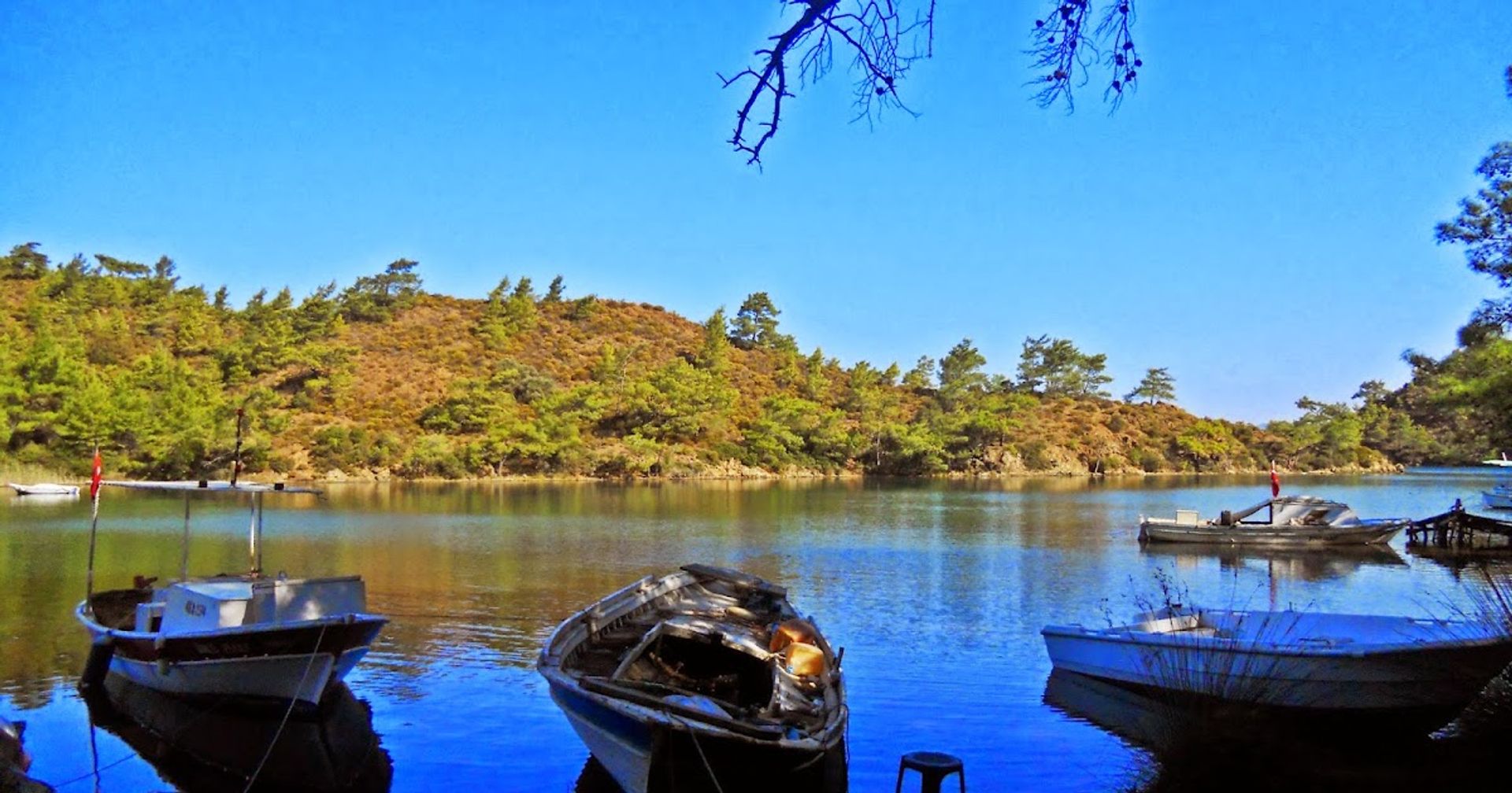 Çatı Koyu, Bodrum
