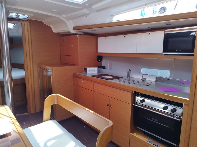 Dufour Yachts 43 Thymus