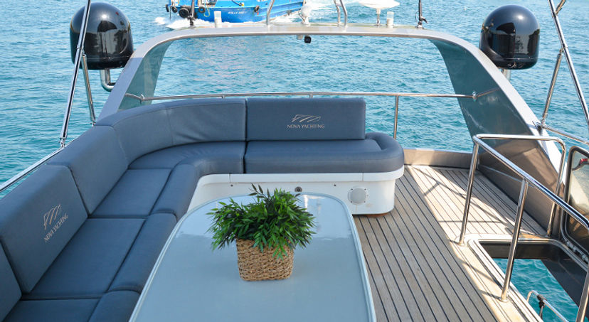 Bebek - Premium Bosphorus Motoryachts