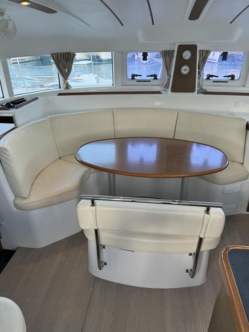 Lagoon 38 Oscar II
