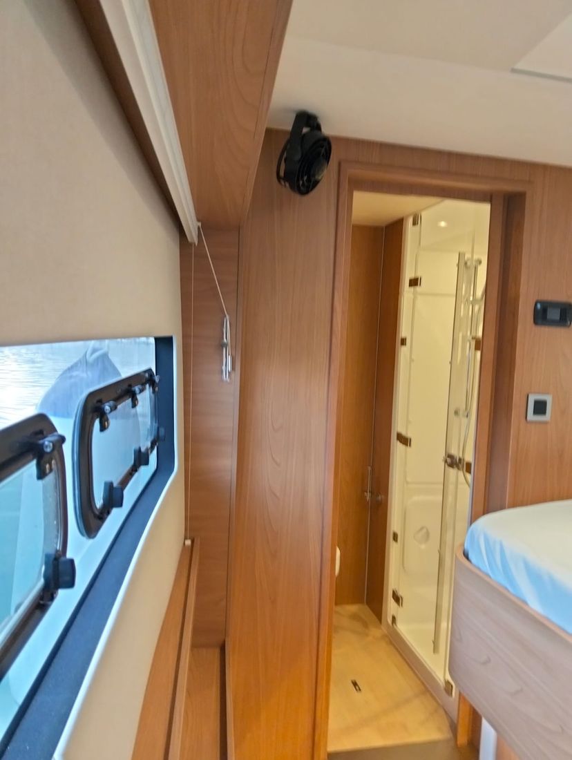 Bali Catamarans 5.4 Italy