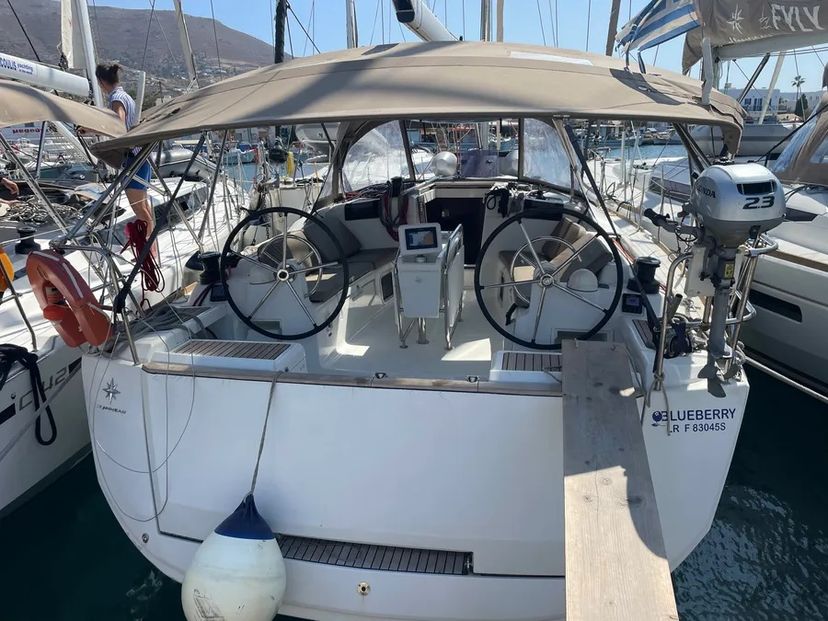 Jeanneau 41 Blueberry