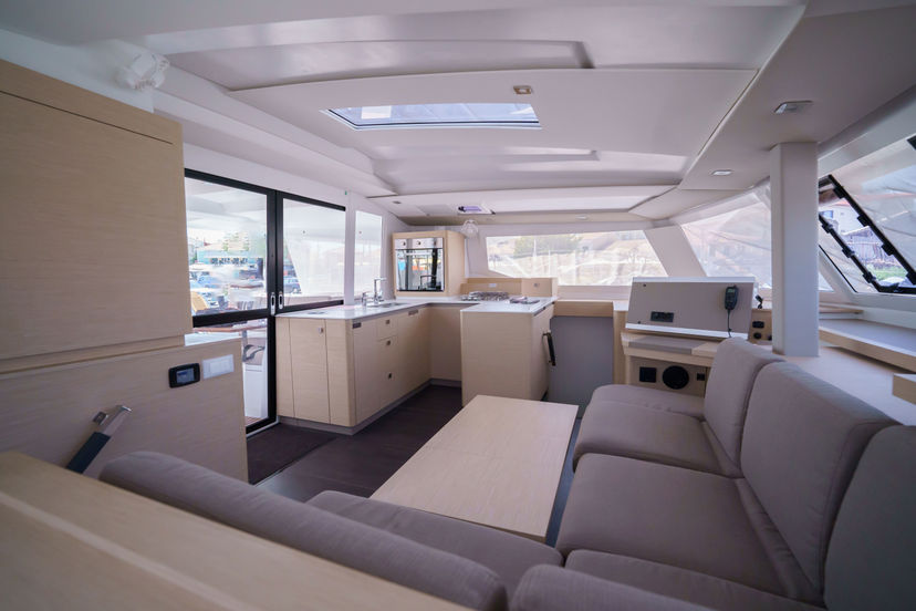 Fountaine Pajot 42 Inoe