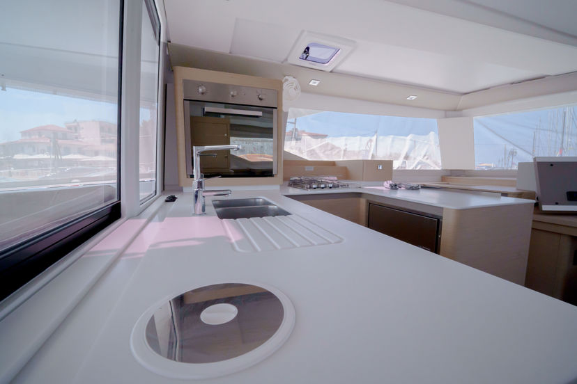 Fountaine Pajot 42 Inoe