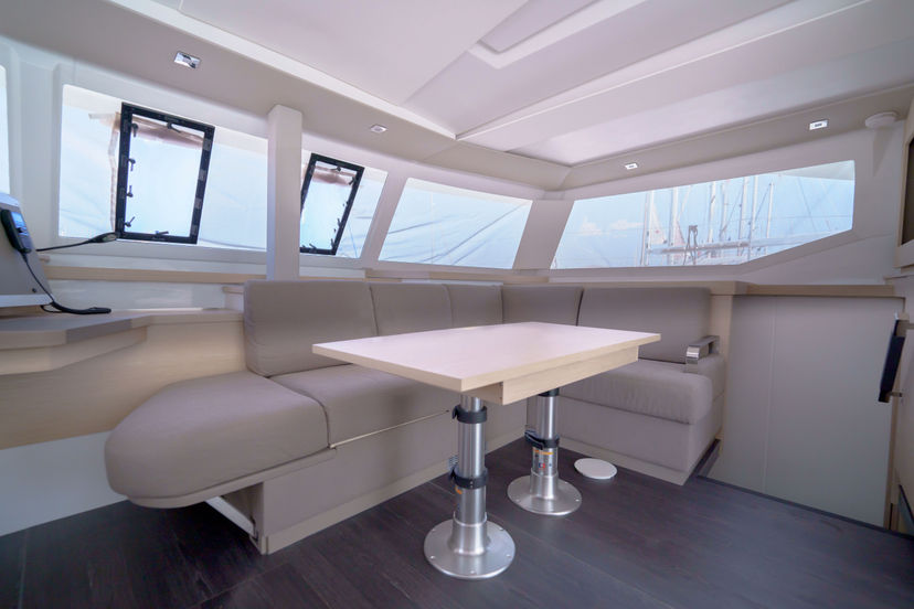Fountaine Pajot 42 Inoe