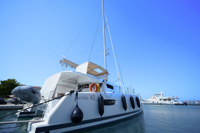 Fountaine Pajot 42 Inoe