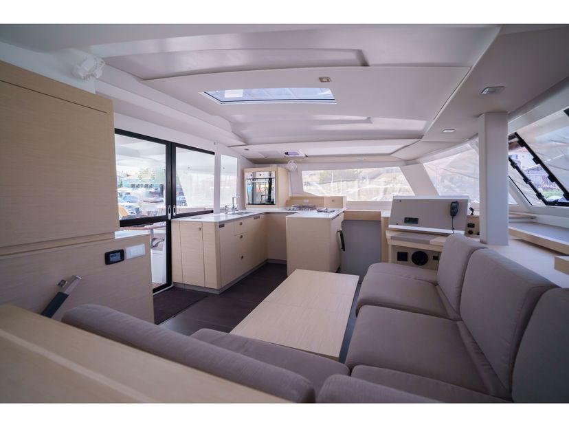 Fountaine Pajot 42 Inoe