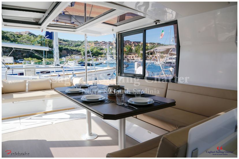Bali Catamarans 4.1 Rena Majore