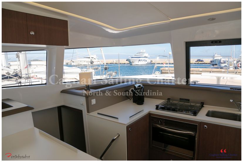 Bali Catamarans 4.1 Rena Majore