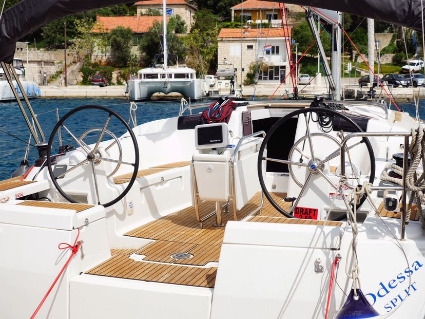 Jeanneau 49 ODESSA