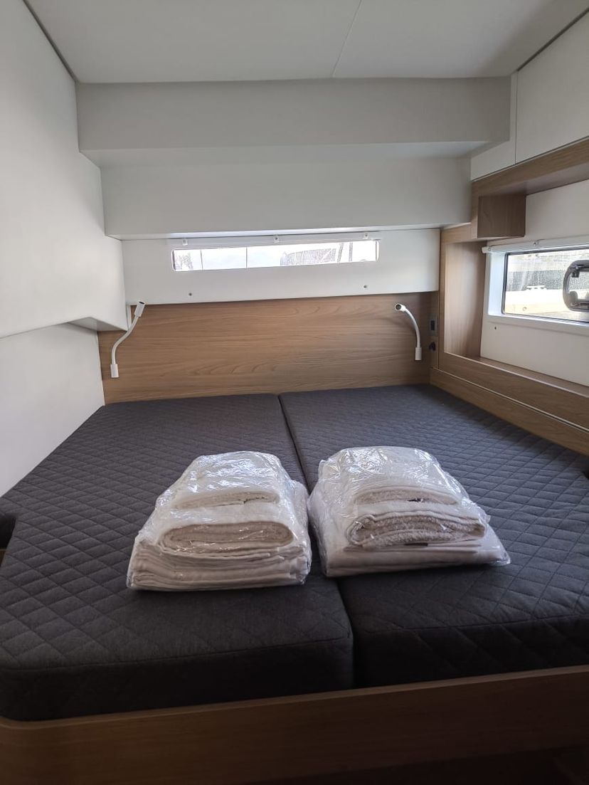 Bali Catamarans 4.2 My Santa Irini