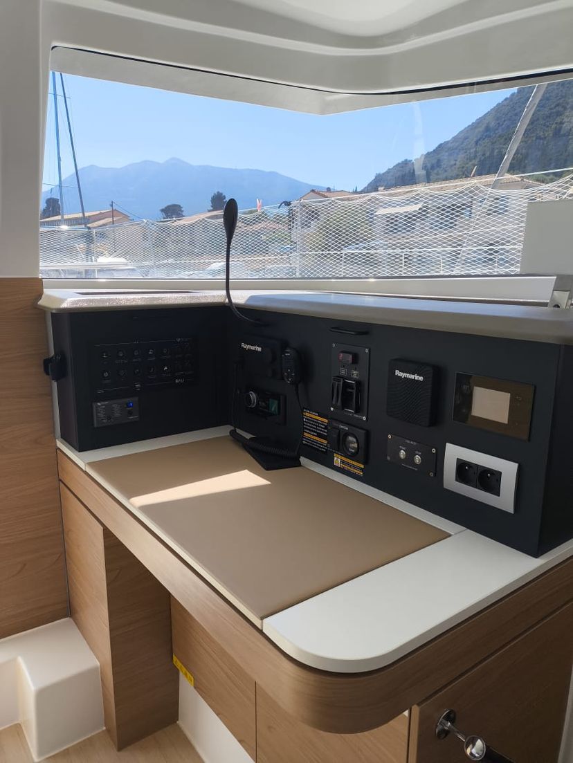 Bali Catamarans 4.2 My Santa Irini