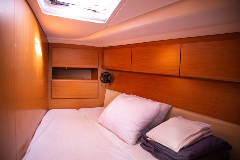 Jeanneau 50 NEFELI II