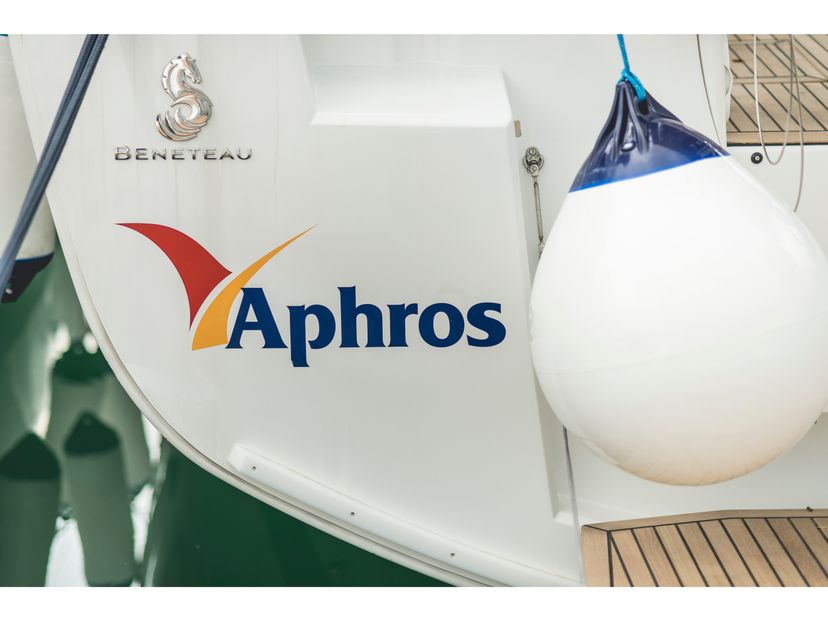 Beneteau OCEANIS 51.1 Aphros - Comfort line