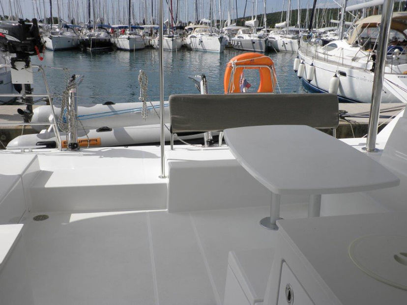 Lagoon 45 DOUBLE TROUBLE II