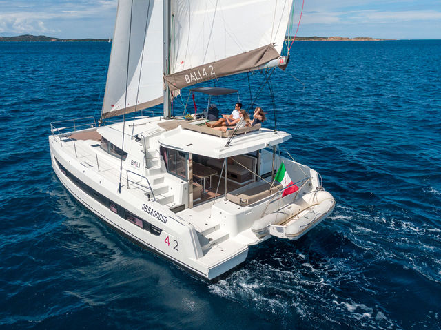 Bali Catamarans 4.2 ORSA 5 - A/C, Generator, Water maker