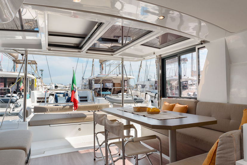 Bali Catamarans 4.2 ORSA 5 - A/C, Generator, Water maker