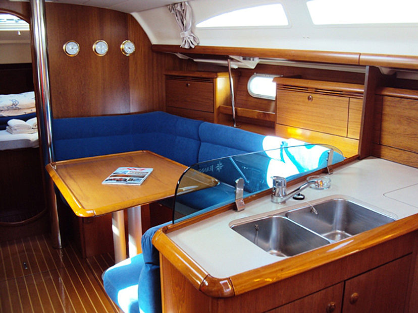 Jeanneau 37 SIPICA