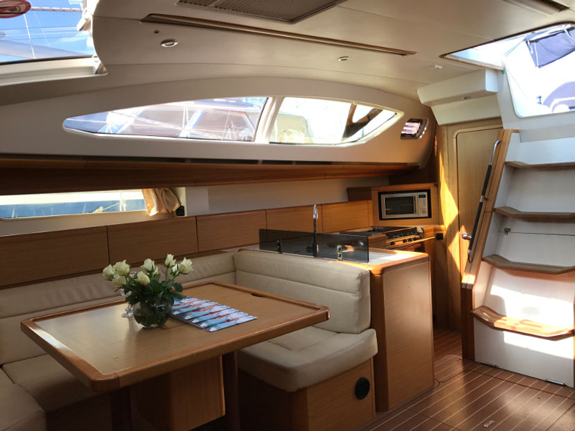 Jeanneau 50 FORUS