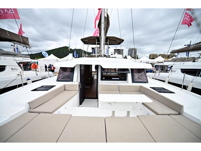 Bali Catamarans 4.6 Cloe
