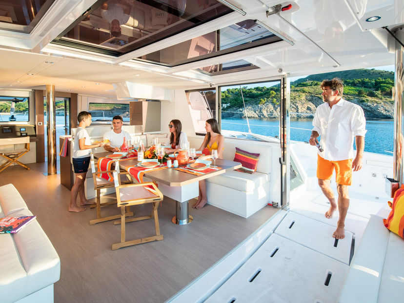 Bali Catamarans 4.8  Sea pearl