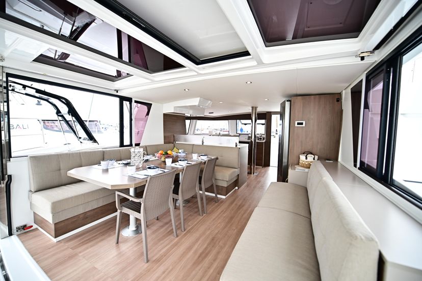 Bali Catamarans 4.6 Endeavour