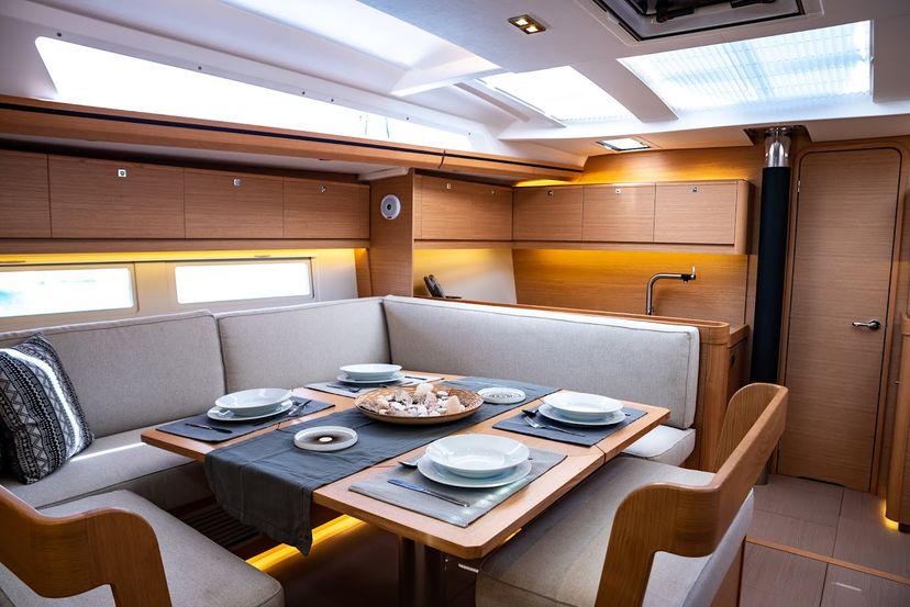 Dufour Yachts GRAND Blue Moon