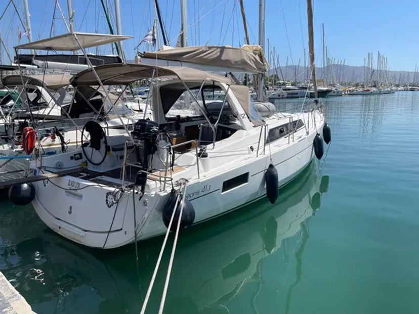 Beneteau OCEANIS 41.1 Black Lion