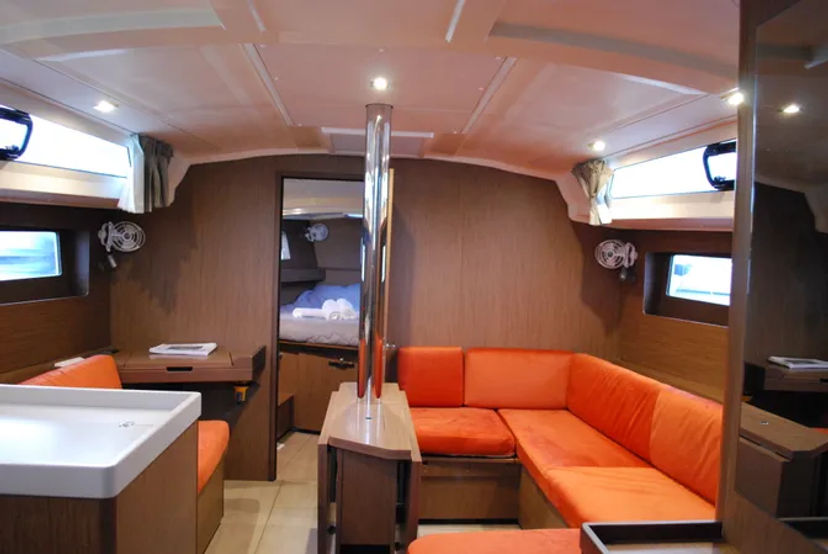 Beneteau OCEANIS 41.1 Alma