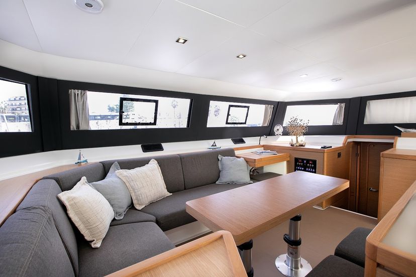 Dufour Yachts AMARA Diva - Skippered
