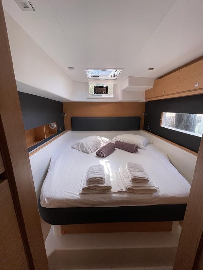 Dufour Yachts AMARA Blue Horizon - Skippered