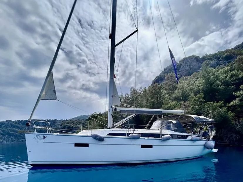 Bavaria Yachtbau 37 Enjoy the Silence