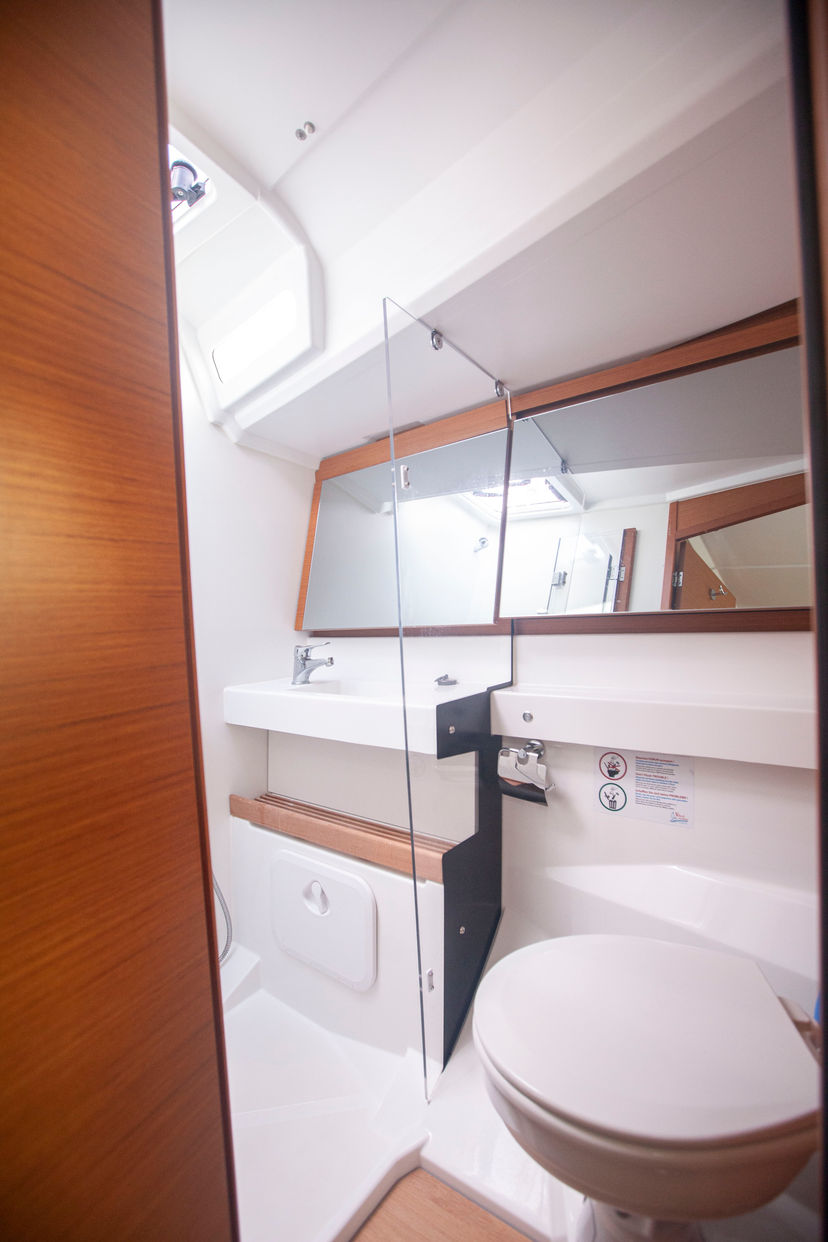 Jeanneau 40 Celtic Breeze